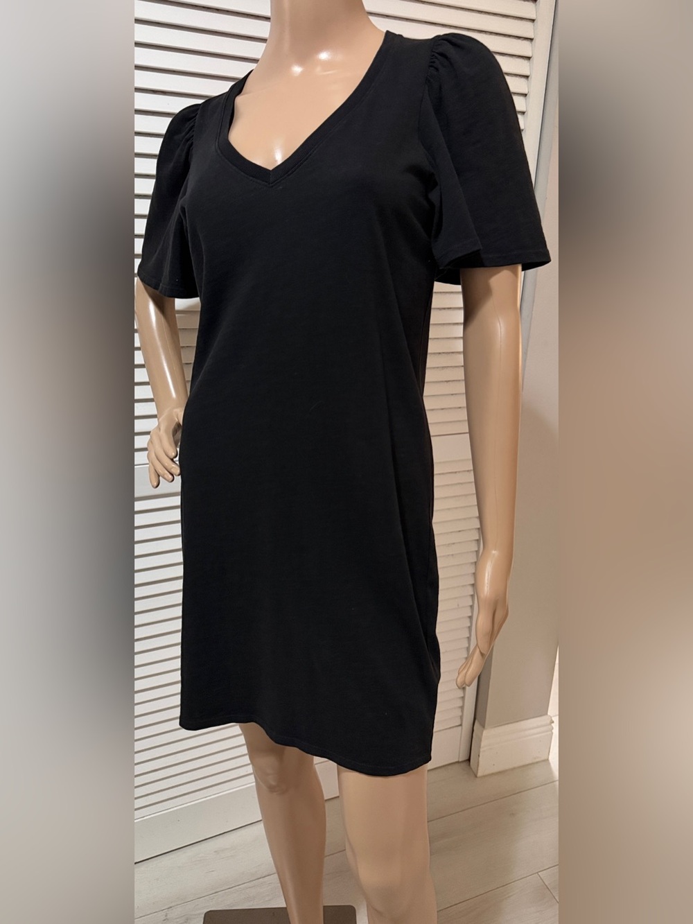 Nation LTD Black Flutter Sleeve V-Neck Dress XS Minimalist LA Style